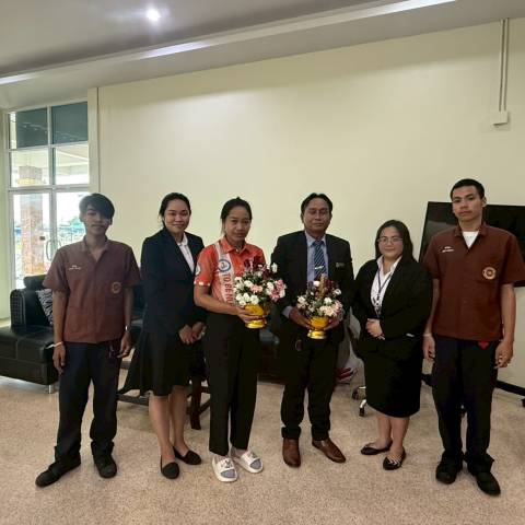 ถักทอสายใยใจศิษย์ครู จดหมายข่าวโรงเรียนวัดบางปิ้ง (บริษัทเกลือไทยสงเคราะห์)) 42/68